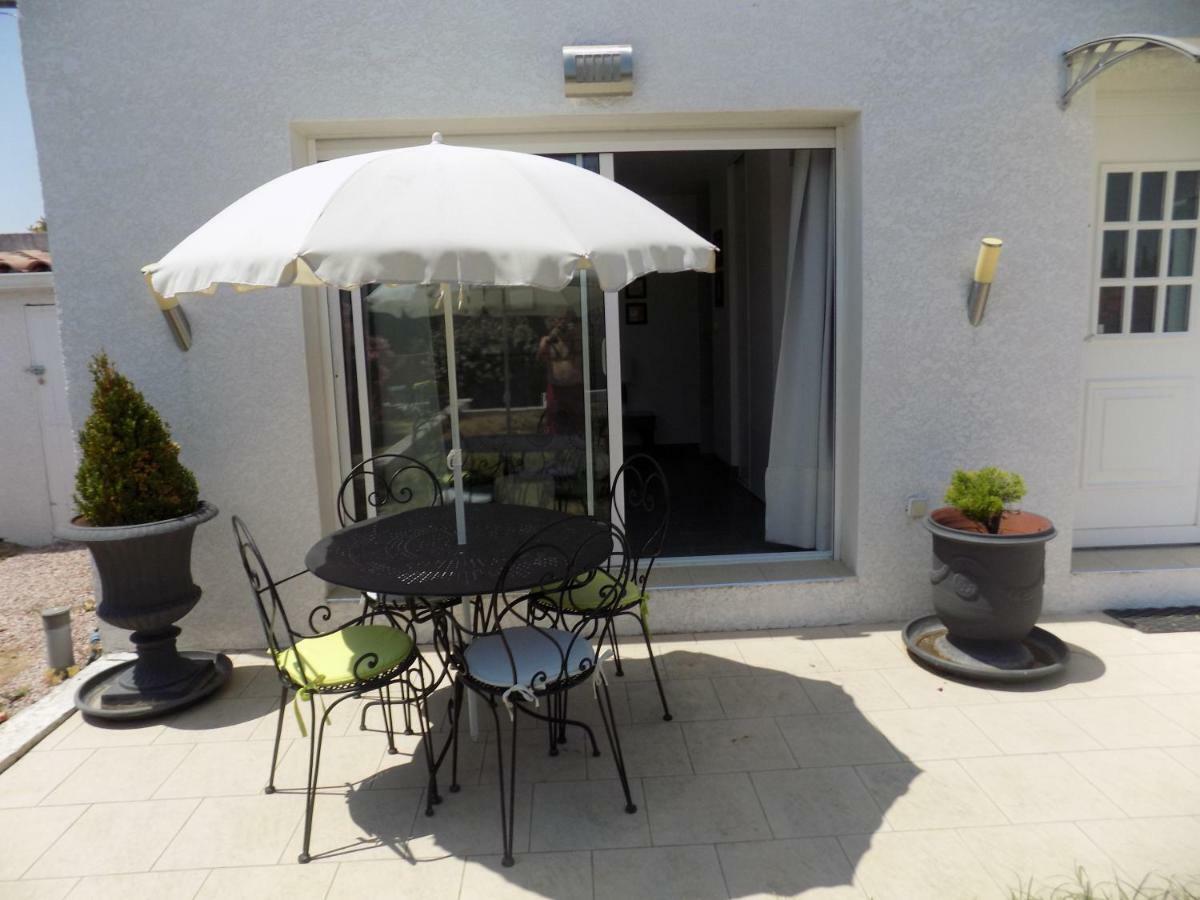 Villa Vaya Villemoustaussou Exterior foto